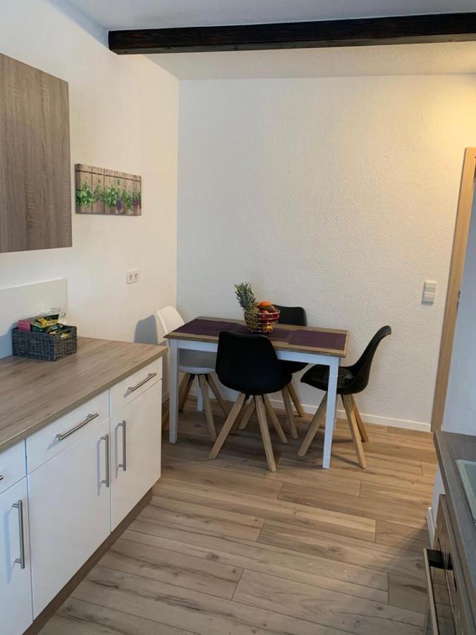 Grenznahe Ferienwohnung Mit 4 Schlafzimmern Grenzach-Wyhlen Exteriér fotografie