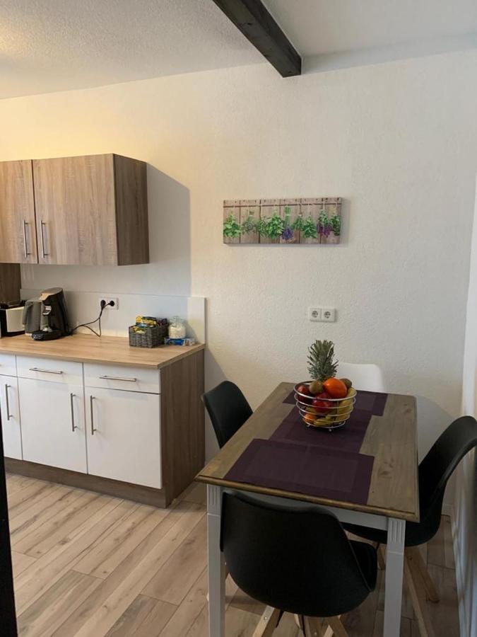 Grenznahe Ferienwohnung Mit 4 Schlafzimmern Grenzach-Wyhlen Exteriér fotografie